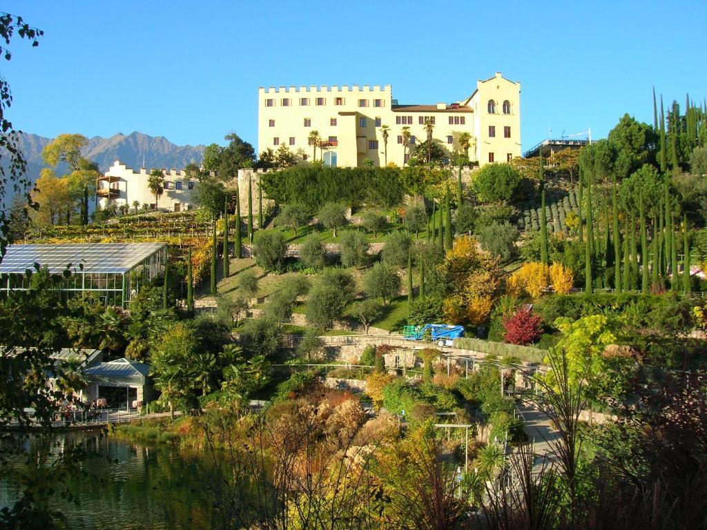 Krebishof Agriturismo Schenna Exterior foto